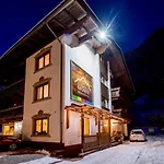 بيت ضيافة Alpenhaus Monte نيوستيف ام ستوبيتا