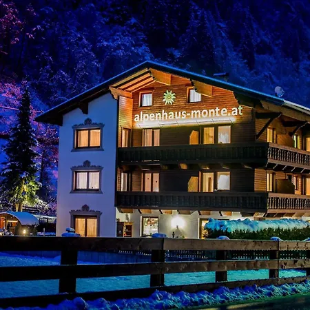 Alpenhaus Monte Ski,Bike & Hike Guest house 3*