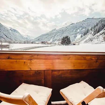 Гостьовий будинок Alpenhaus Monte 3*