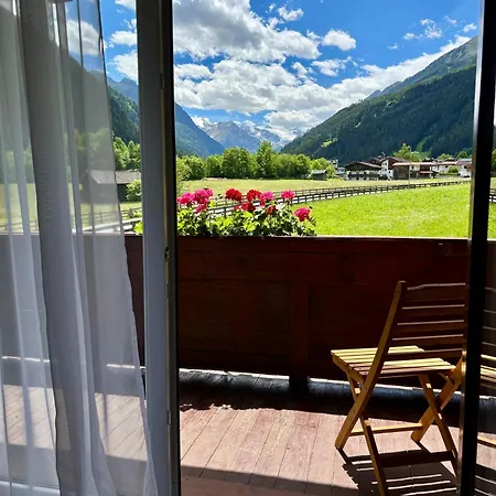 Casa de hóspedes Alpenhaus Monte Bike & Hike 3*