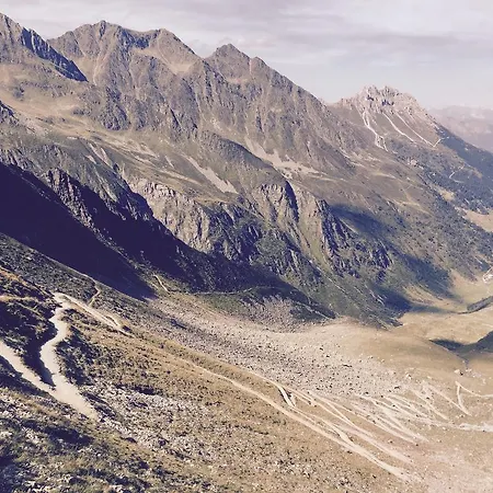 Гостьовий будинок Alpenhaus Monte Нойштіфт-ім-Штубайталь