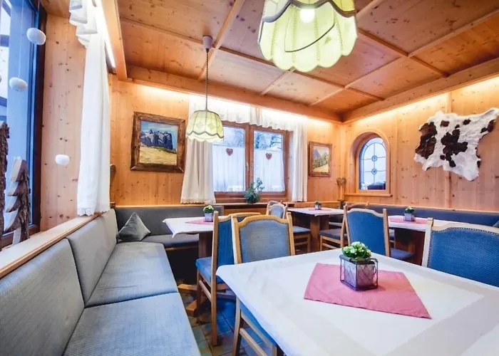 Alpenhaus Monte Guest house