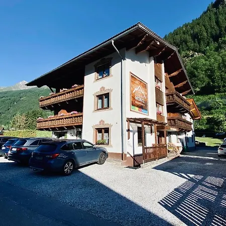 Alpenhaus Monte نيوستيف ام ستوبيتا