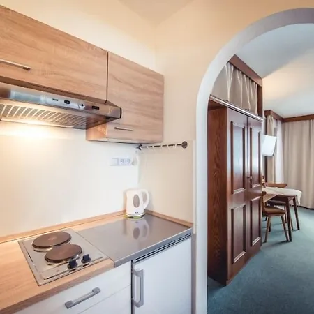 בית הארחה Alpenhaus Monte ניוסטיפט אים סטובאיטל